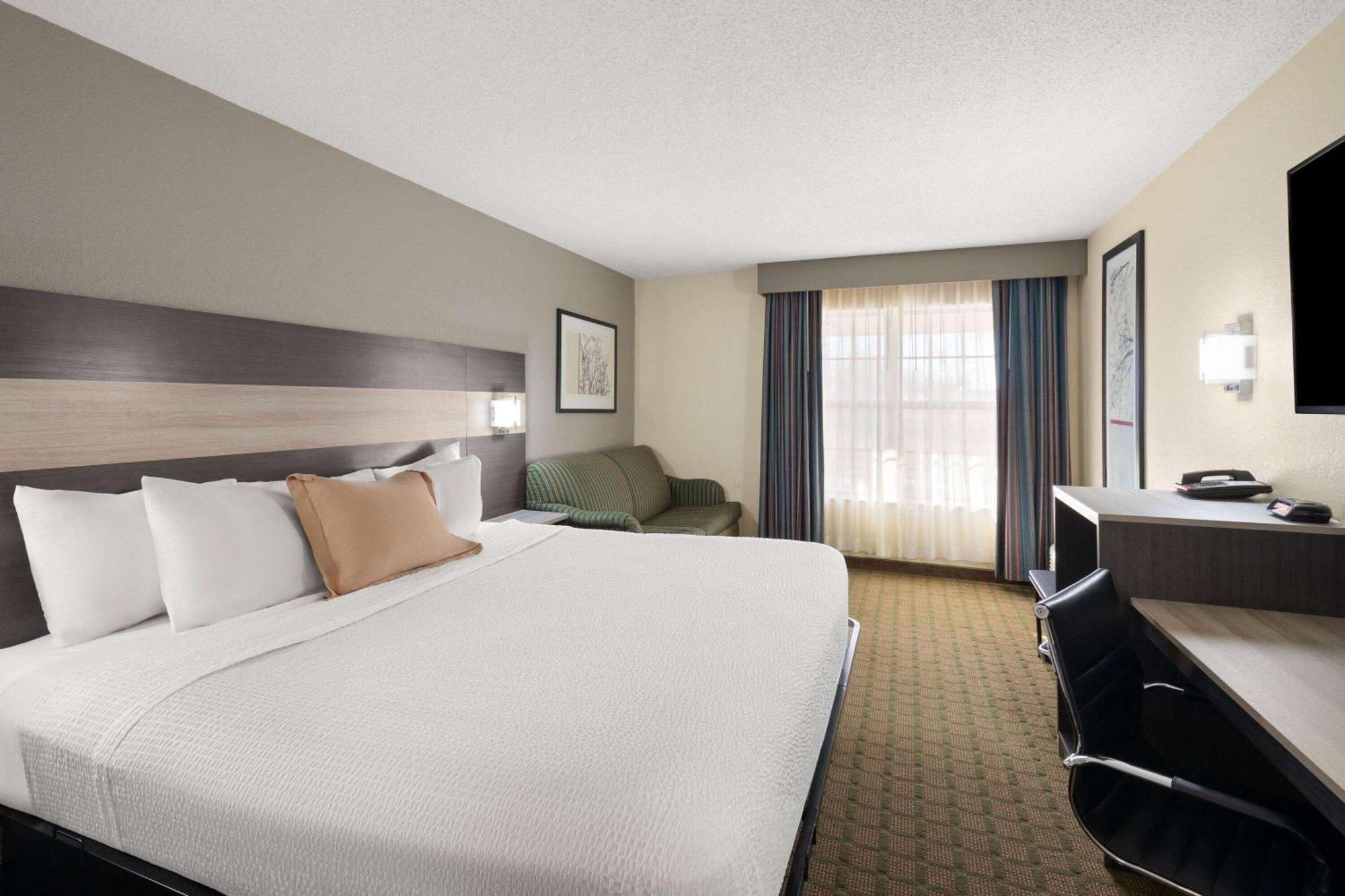 ทราเวลลอดจ์ เพอร์รี่ จอร์เจีย Hotel ภายนอก รูปภาพ